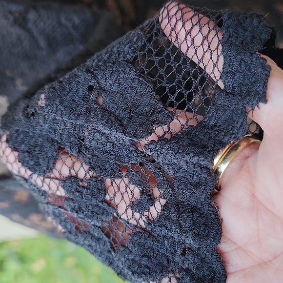 NWT CAbi Black Lace Dress - Size Small - Picture 6 of 16